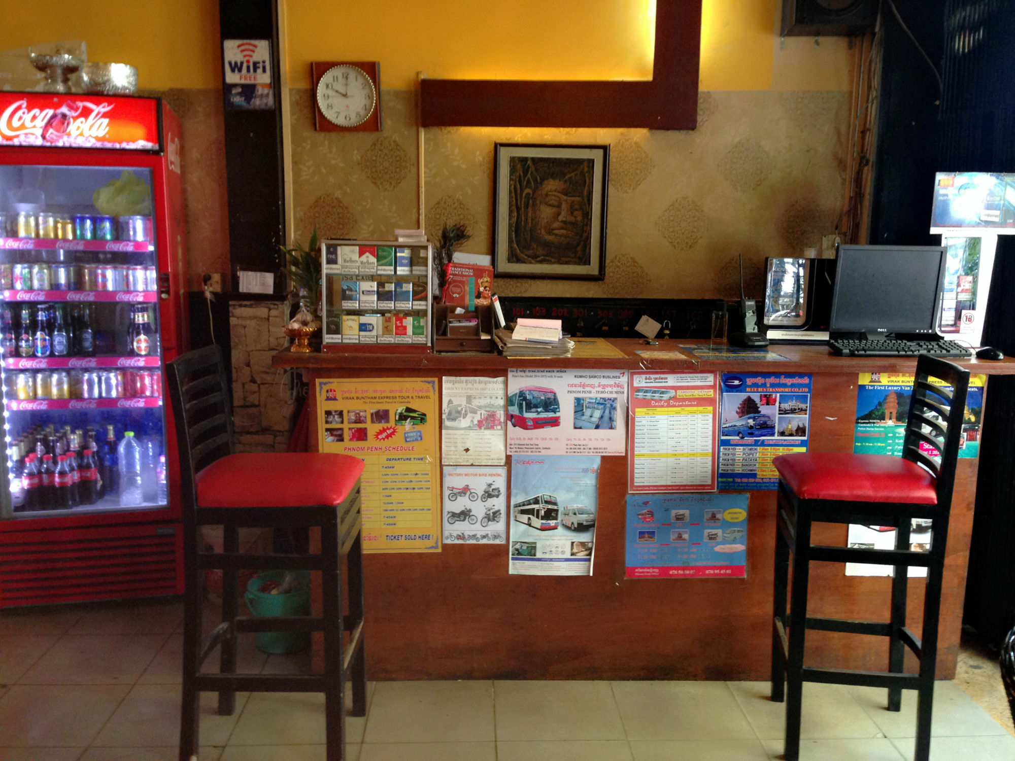 White River II Hostel Phnom Penh Exterior photo